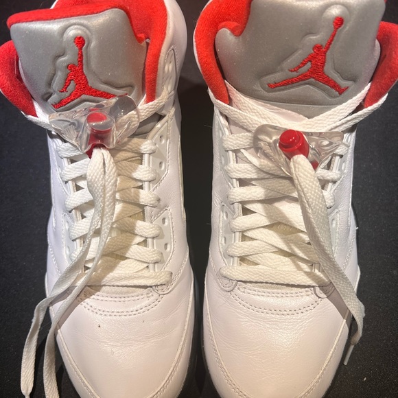 Nike Jordan’s V - Picture 4 of 16